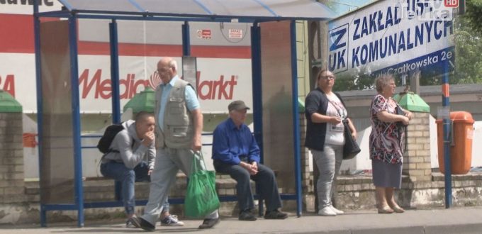 wiaty autobusowe