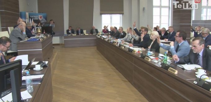 zgodnie z nowymi przepisami zmienione zostały między innymi granice okręgów wyborczych
