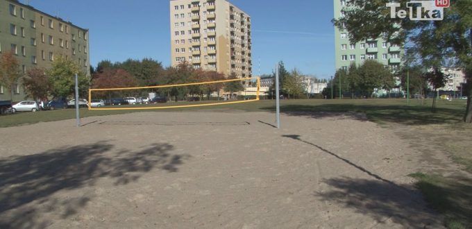 prezydent Tczewa obiecuje, że boisko do siatkówki plażowej zostanie ogrodzone