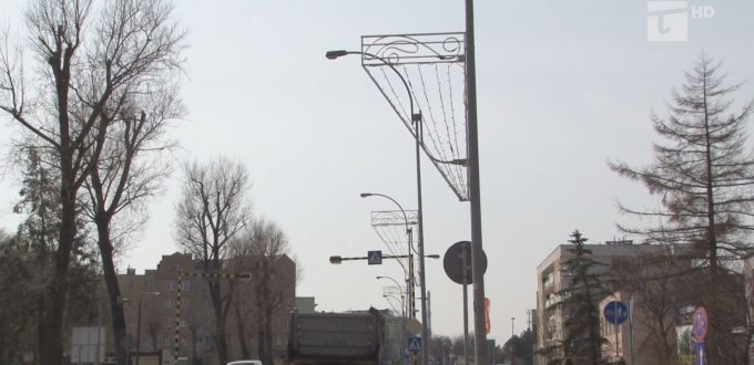 iluminacje zostają