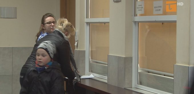 Za kilka miesięcy 500 złotych otrzymają też rodzice na pierwsze dziecko