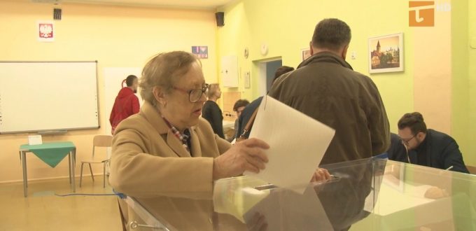 Polacy wybrali nowych europosłów