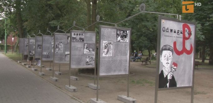 W Parku Kopernika można obejrzeć wystawę plenerową o tczewianach, którzy wzięli udział w Powstaniu Warszawskim