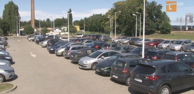 Dwupoziomowy parking będzie opóźniony
