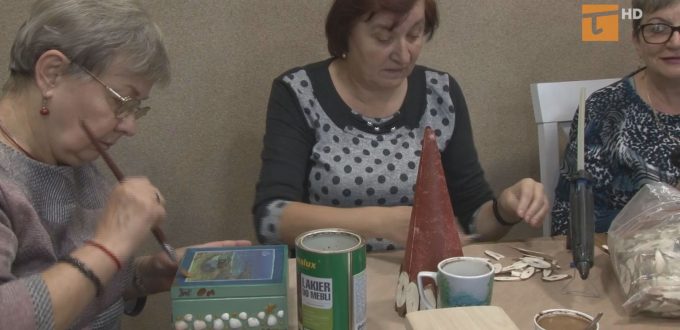 Starsi tczewianie spotykają się towarzysko w Klubie Seniora Plus, by rozwijać swoje umiejętności