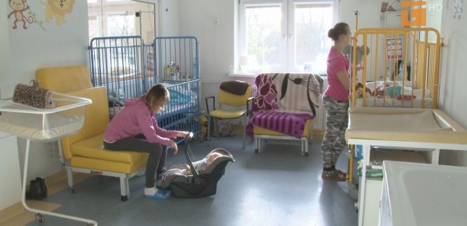 Czy w szpitalu powiatowym w Tczewie dostępne są łóżka dla rodziców hospitalizowanych dzieci?