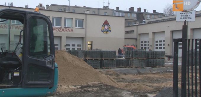 Prace modernizacyjne strażackiego placu manewrowego idą pełną parą