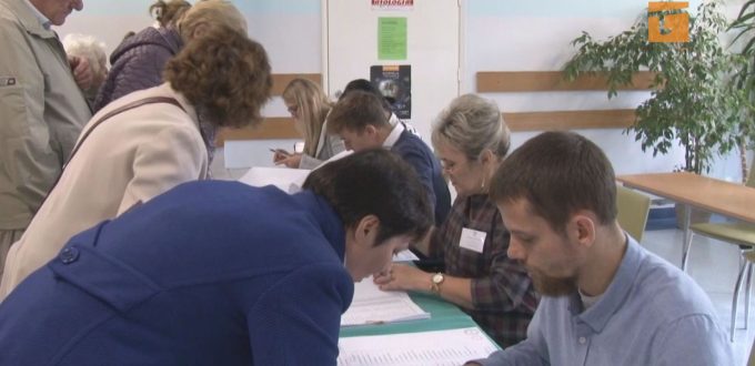 Za mało chętnych do komisji wyborczych