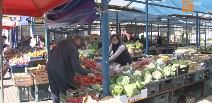 Tczewskie targowiska ruszyły ze sprzedażą warzyw, owoców i kwiatów