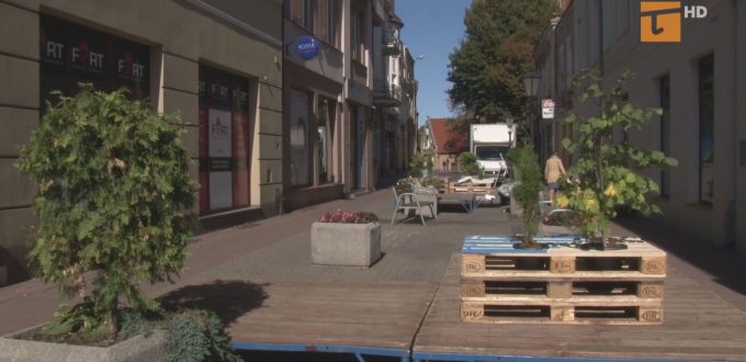 Zielony parklet zamiast parkingu
