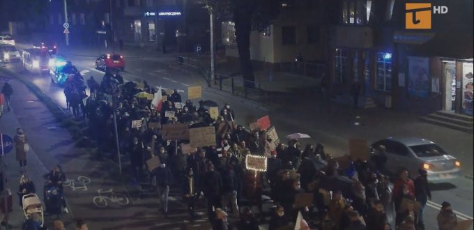Tczewianki wciąż protestują na ulicach