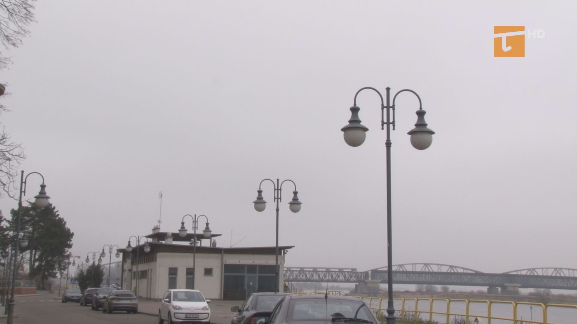 Do końca stycznia na bulwarze nadwiślańskim miasto wymieni kilkadziesiąt lamp na ledowe