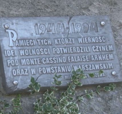 Uczcili pamięć powstańców warszawskich