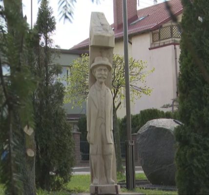 Nowa rzeźba Witosa na Górkach
