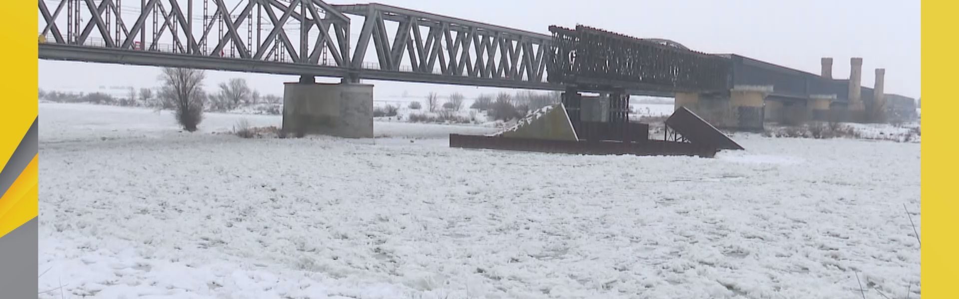 Lód wciąż zagraża Mostowi Tczewskiemu