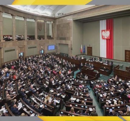 Jak posłowie głosowali w sprawie metropolii