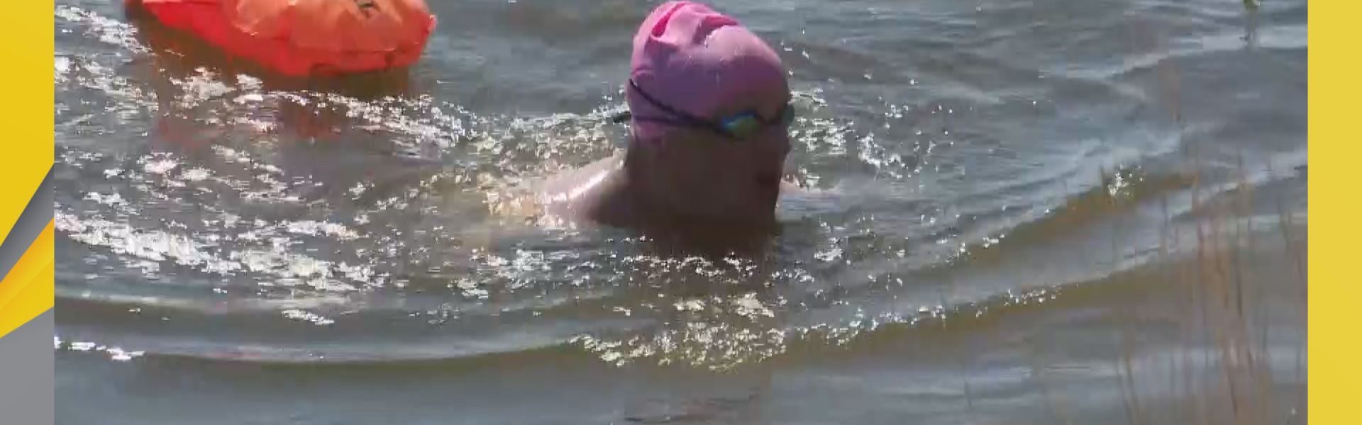 przepłynął Wisłę